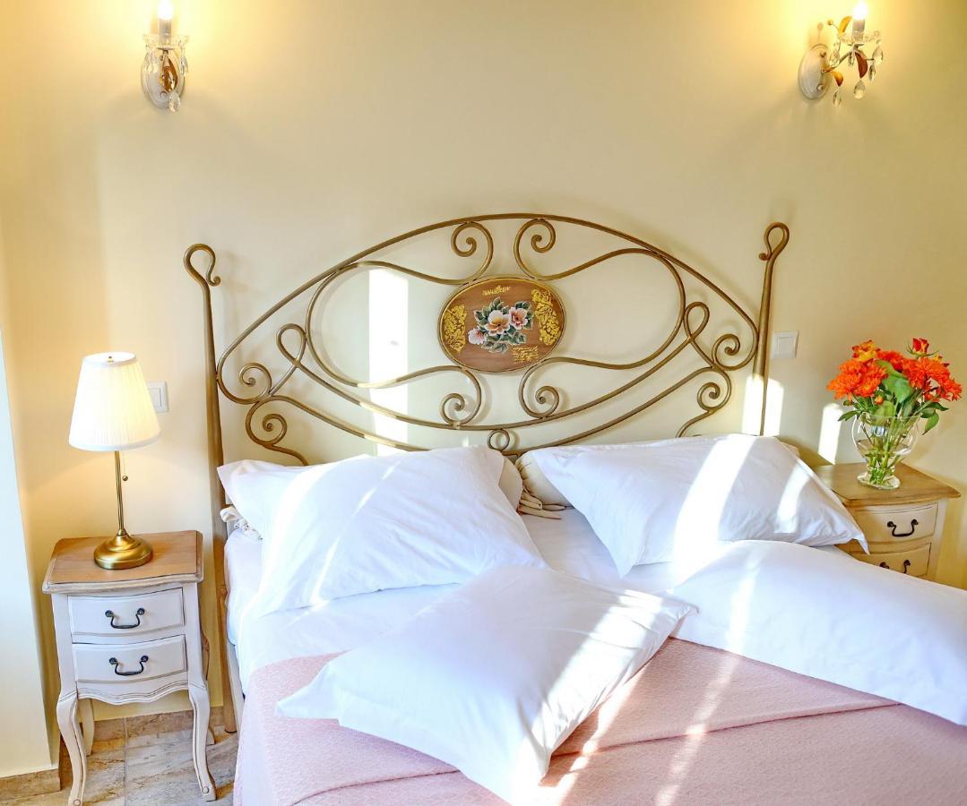 Castellmare Apartment Nafpaktos Ngoại thất bức ảnh