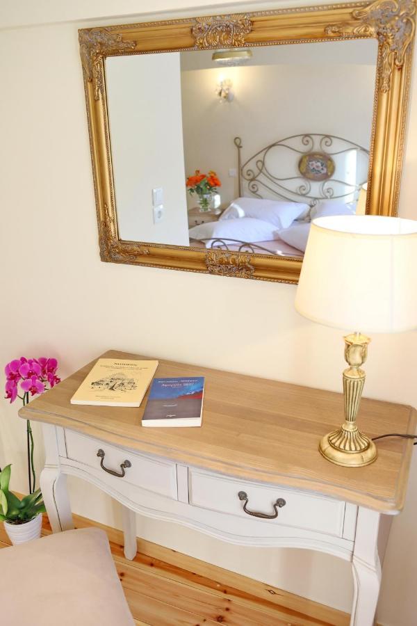 Castellmare Apartment Nafpaktos Ngoại thất bức ảnh